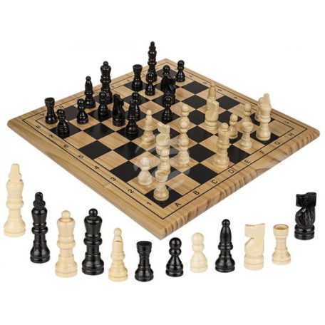 Fából készült sakk, díszdobozban